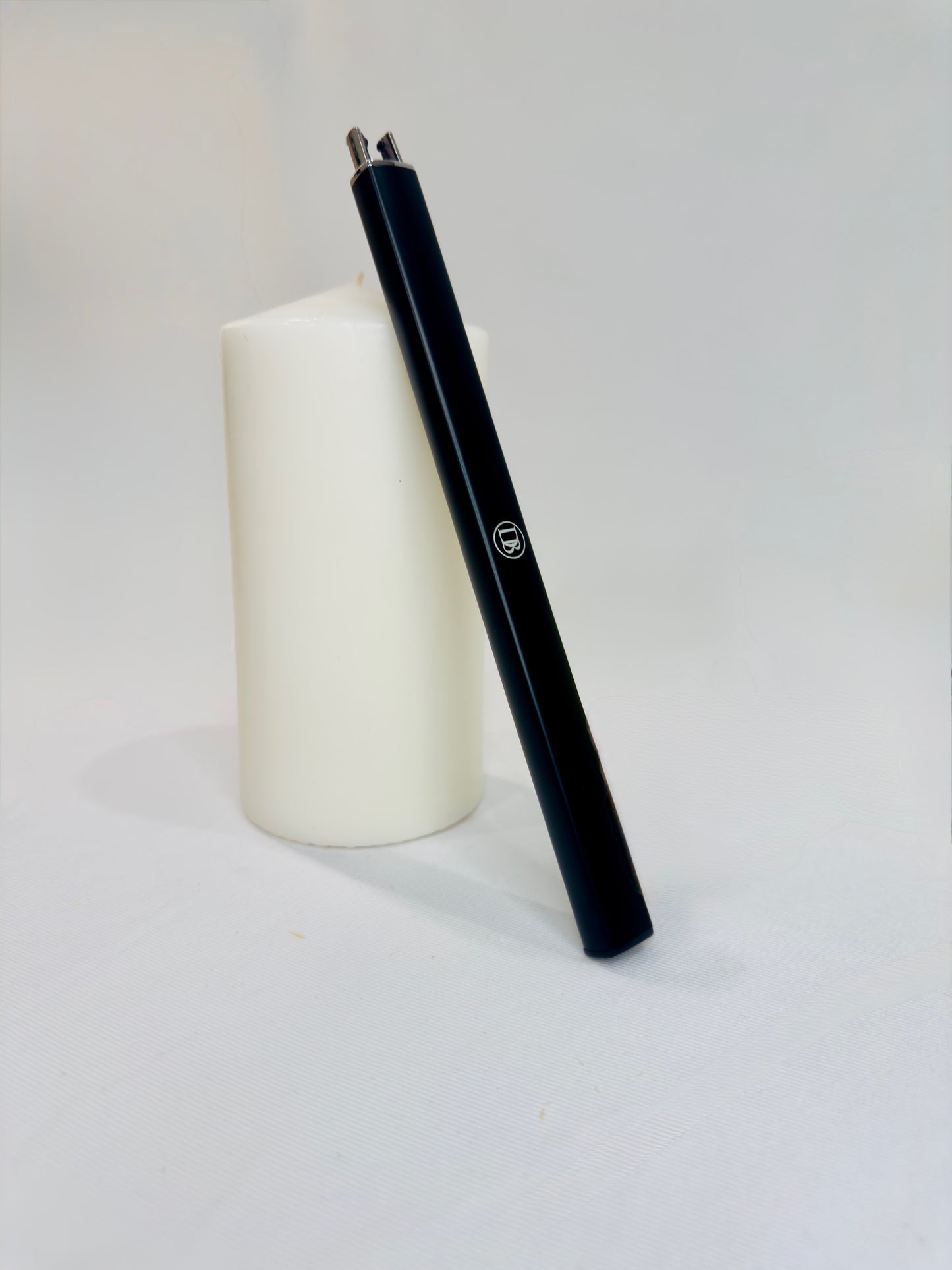 Classic Rechargeable Electric Lighter in Caviar Black